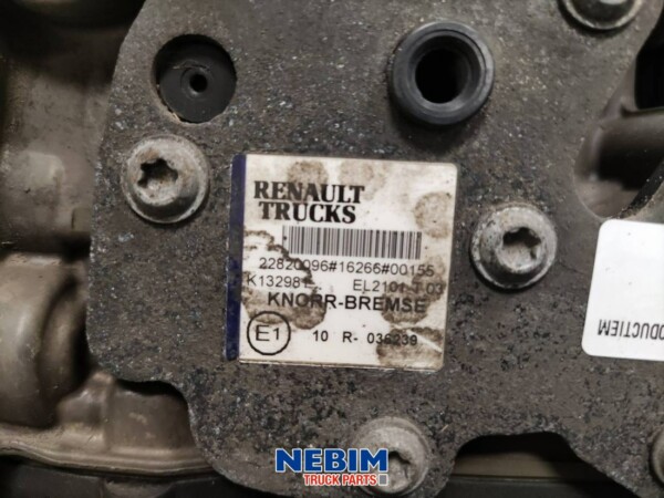 Renault - 7422820096 - Air dryer