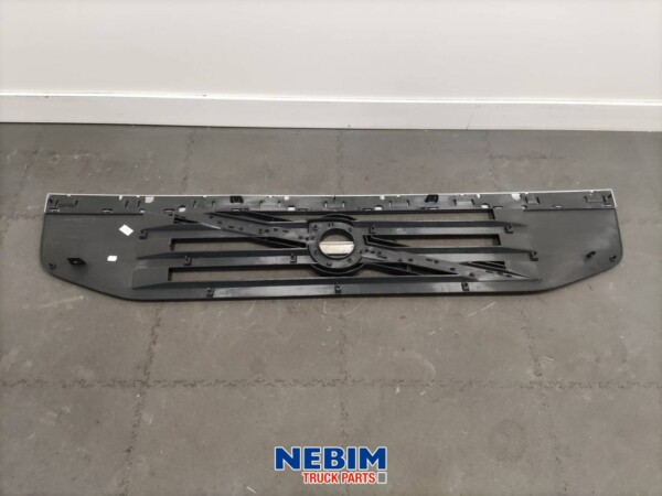 Volvo - 82308884 - Grille