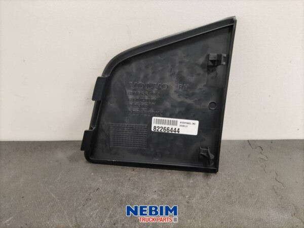 Volvo - 82266444 - Cover panel under grille FH / FM right