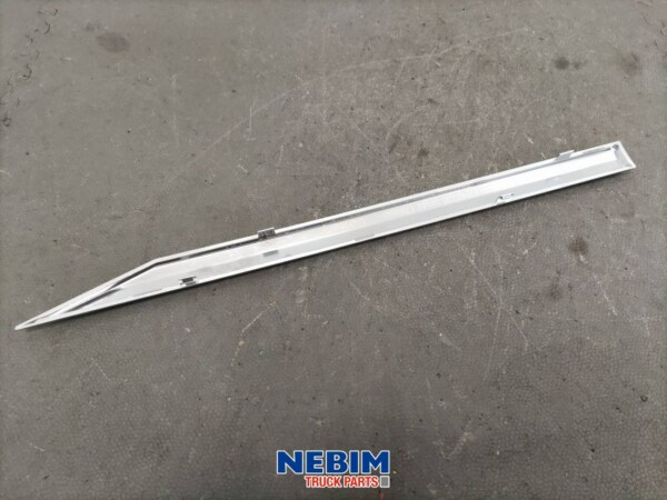 Volvo - 21316009 - Decorative strip Volvo logo lower