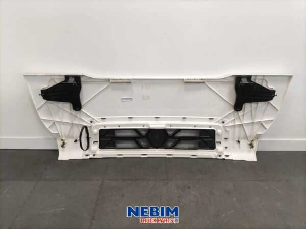 Renault - 7422226152 - Front panel