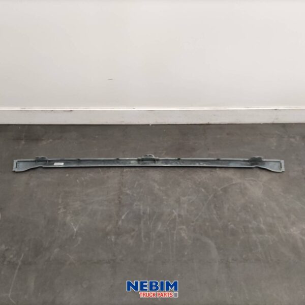 Volvo - 20456804 - Bumper spoiler FH / FM centre