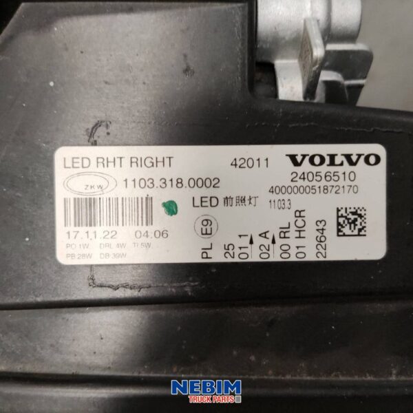 Volvo - 24056510 - Headlight right FH4B LED