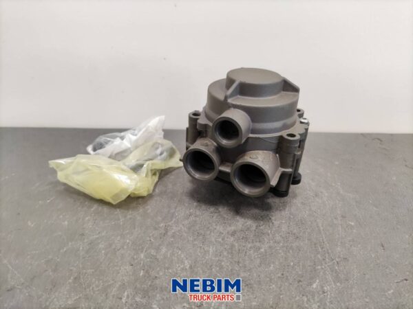 Volvo - 21583794 - Relay valve