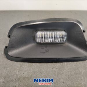 Volvo - 82278938 - Top lamp FH4 / FM4 right