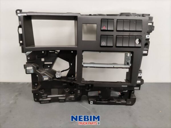 Volvo - 82425805 - Switch panel