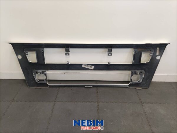 Volvo - 20516775 - Onder grille FH/FM