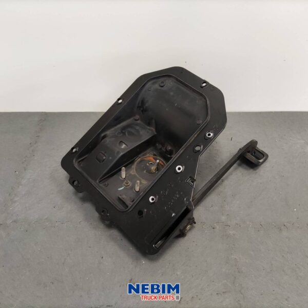 Volvo - 82424669 - Pedal plate