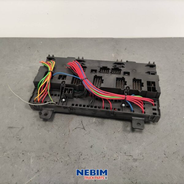 Volvo - 20568055 - Fuse/relay panel