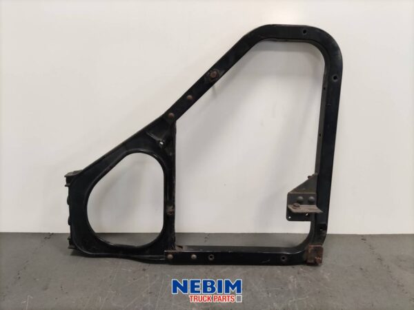 Volvo - 20535535 - Steun sideskirt rechts