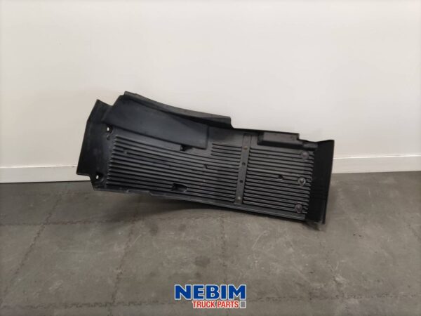 Volvo - 82110404 - Binnen spatscherm vooras links