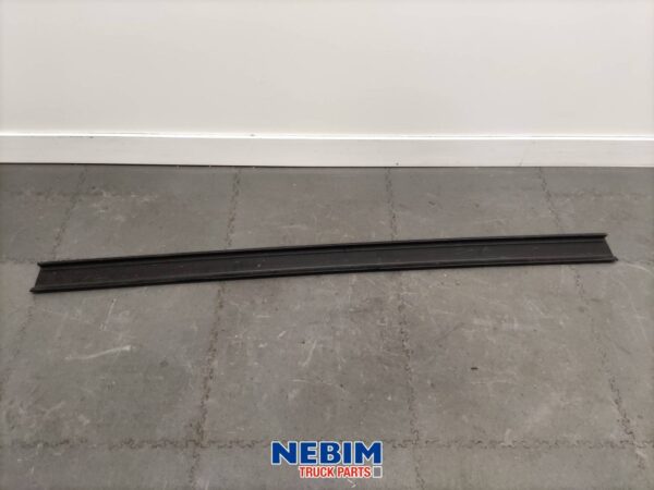 Volvo - 82632398 - Side skirt extension under 163cm