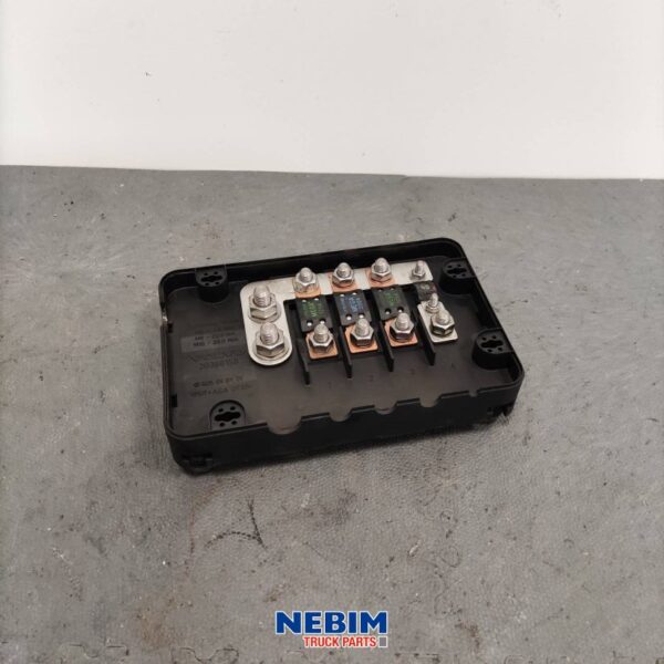 Volvo - 20368158 - Fuse box