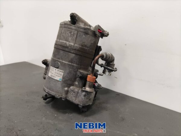 Volvo - 82812159 - Stand airco compressor