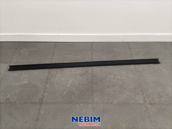 Volvo - 82632491 - Side skirt extension boven 177cm