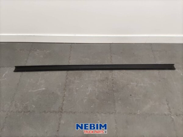 Volvo - 82632491 - Side skirt extension boven 177cm