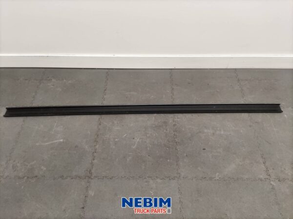 Volvo - 82639128 - Side skirt extension boven 186cm