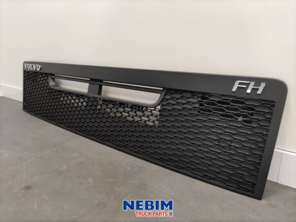 Volvo - 84033228 - Front grille FH4