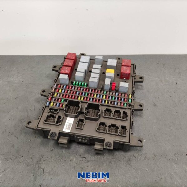Boîte à fusibles FE / FL - 21045777 - Used