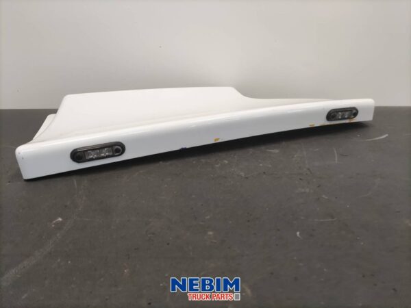 Volvo - 82342997 - Roof spoiler right