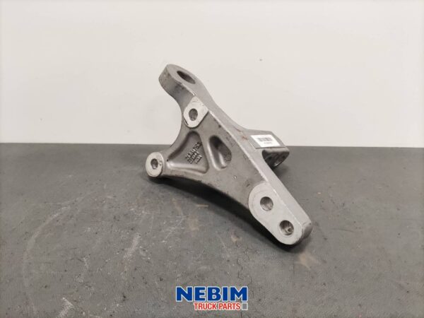Renault - 7421381753 - Engine mount