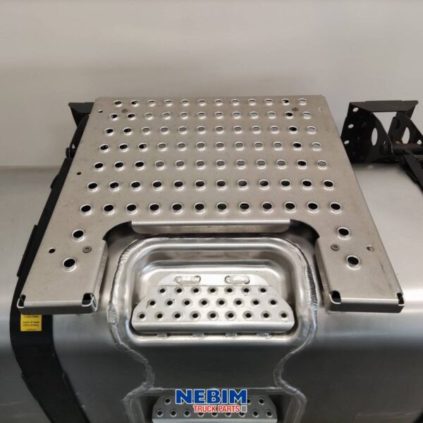Volvo - 21335679 - Brandstoftank 550L 140x70x71cm