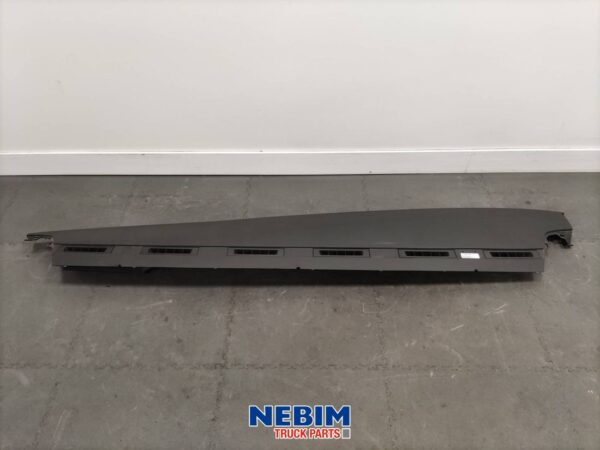 Dashboard panel FM - 82425811 - Used