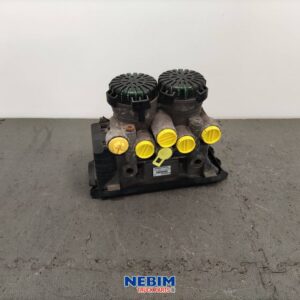 Volvo - 22225552 - Modulator achteras