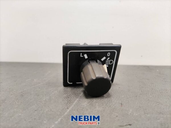 Koplamp hoogte schakelaar - 8143654 - Gebruikt