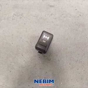 Volvo - 8157759 - Schakelaar