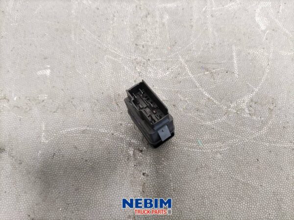 Volvo - 8157751 - Przełącznik