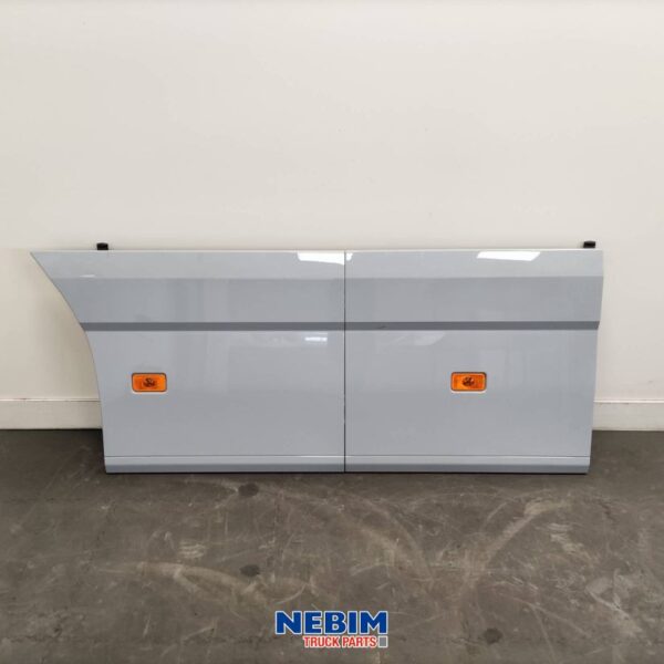 Chassis skirt rechts midden  - 78640962 - Gebruikt