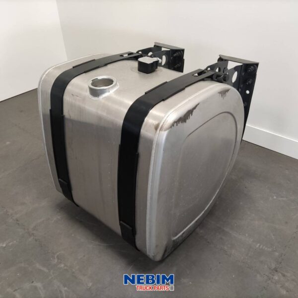 Volvo - 22063854 - Brandstoftank 285L 70x70x71cm