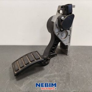 Accelerator - 82627979 - Used