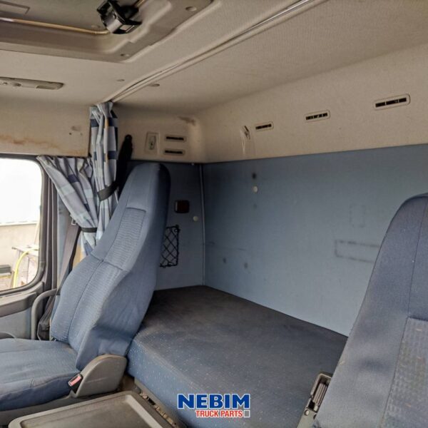 Volvo - 85103669 - Cabine FM L2H1