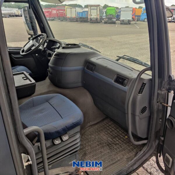 Volvo - 85103669 - Cabine FM L2H1