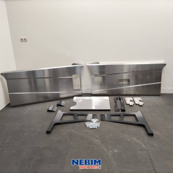 Nebim Truck Parts - UI0000270 - Juego de faldones laterales 6x2 Tractora Volvo