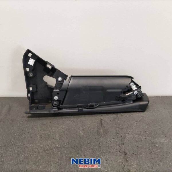 Renault - 7482365250 - Tirador de puerta derecha