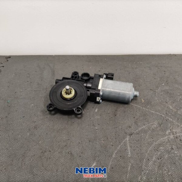 Volvo - 84561612 - Electric motor left