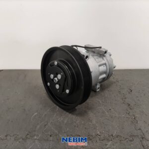 Volvo - 84094705 - Compresor de aire acondicionado FH4