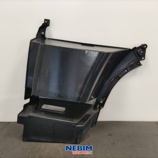 Volvo - 82141521 - Entry box under FH4 right