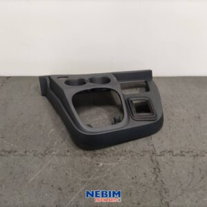 Volvo - 82187485 - Sierpaneel dashboard