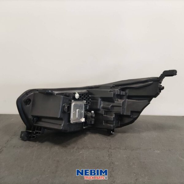Renault - 7485158814 - Koplamp rechts LED Traffic