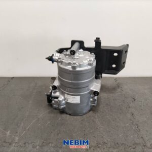 Volvo - 84192002 - Stand airco compressor