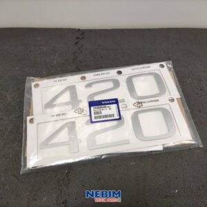 Volvo - 24300549 - Embleem 420