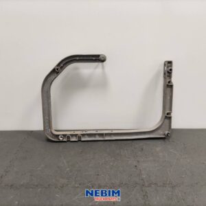 Volvo - 22247898 - Fender support FH4 / FM4