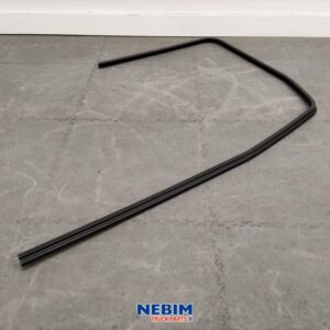 Volvo - 82110665 - Dichting links