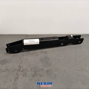 Volvo - 21722421 - Steun side skirt FH4 / FM4