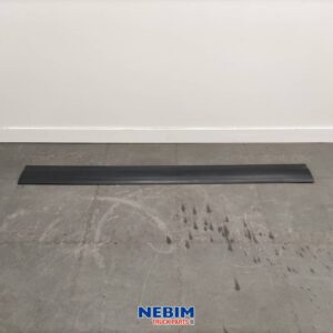 Volvo - 78583042 - Sideskirt extention aero rechts boven 1865mm