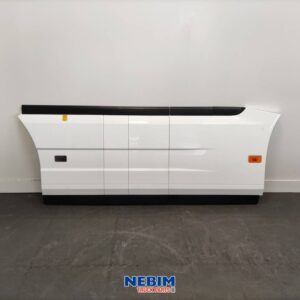 Volvo - 82454538 - Side skirt paneel rechts